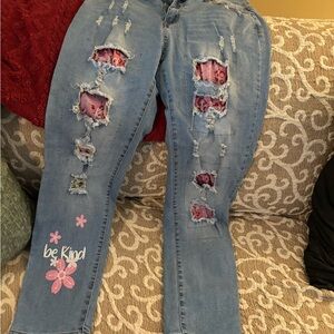 EUC women’s jeans with floral details